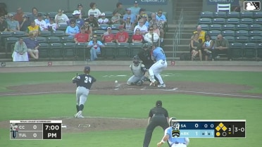 Caleb Cali walks. Michael Arroyo scores. Charlie Pagliarini to 3rd. Lazaro Montes to 2nd.