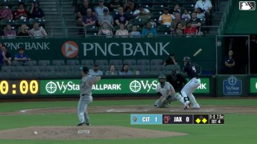 Shane Murphy In play, run(s) to Andrew Pintar