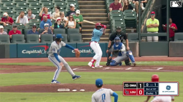 Héctor Rodríguez homers (20) on a fly ball to right center field. Ke'Bryan Hayes scores.
