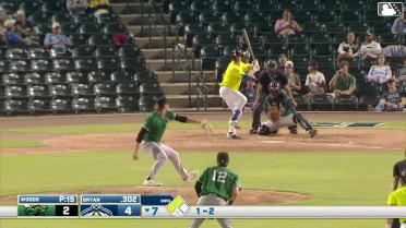 Brooks Bryan out on a sacrifice fly to right fielder Junior Garcia. Sean Gamble scores. Josh Hammond to 3rd.