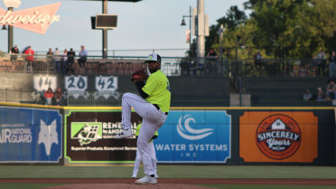 Gutierrez Tosses Gem in Front of Sellout Crowd in Loss 