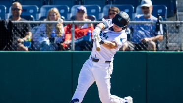 Alejo Lopez singles in another run