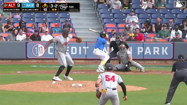 Emmanuel Chapman In play, run(s) to Juan Benjamin