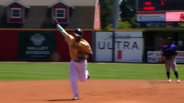 Carlos Virahonda's two-run home run