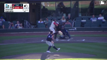 Yolmer Sánchez out on a sacrifice fly to center fielder Victor Labrada. Jeimer Candelario scores.