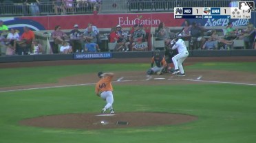 Jordan Lawlar homers (4) on a line drive to left center field.