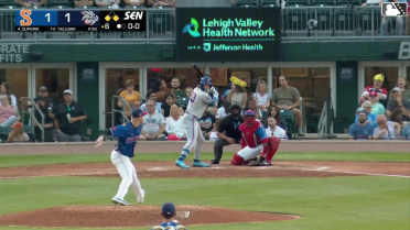 Ryan Clifford grounds into a double play, second baseman Robert Moore to shortstop Dylan Moore to first baseman Carter Kieboom. Yonny Hernández out at 2nd. Ryan Clifford out at 1st.