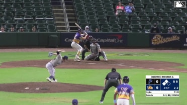 J.T. Arruda singles on a line drive to center fielder Colby Shade. Will Simpson scores. Justyn-Henry Malloy to 3rd.
