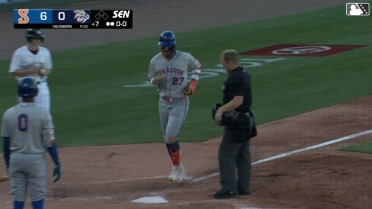 Mark Vientos' solo homer