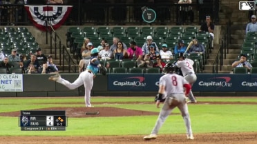 Jonah Bride homers (1) on a fly ball to left field. Willie MacIver scores. Alejandro Osuna scores.