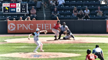 Zach Messinger In play, run(s) to Mickey Gasper