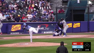 Liover Peguero homers (4) on a fly ball to left center field.