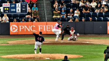 J.C. Escarra out on a sacrifice fly to right fielder Gabriel Rincones Jr. Anthony Volpe scores.