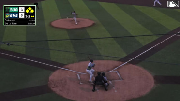 Korbyn Dickerson doubles (5) on a sharp line drive to center fielder Jose Ortiz. Cesar Quintas scores. Axel Sanchez scores. Carlos Jimenez scores.