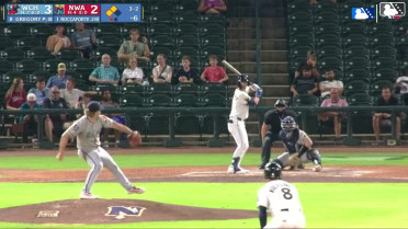 Carson Roccaforte homers (27) on a line drive to right field. Luke Pelzer scores. Sam Kulasingam scores.