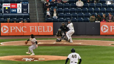 Shinnosuke Ogasawara In play, run(s) to Paul DeJong