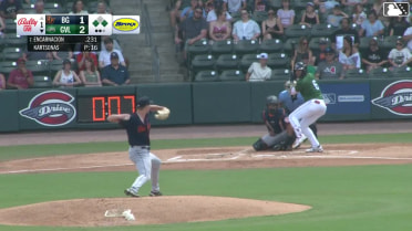 Freili Encarnacion singles on a ground ball to center fielder Marshall Toole. Jack Winnay scores. Mason White to 2nd.