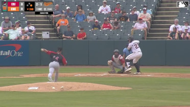 Griff O'Ferrall homers (6) on a line drive to center field. Aron Estrada scores.