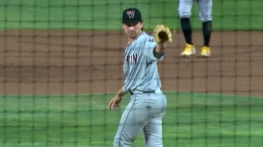 Tanner Gillis fans seven