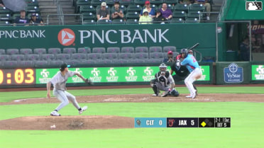 Agustín Ramírez grounds out, second baseman Rikuu Nishida to first baseman LaMonte Wade Jr. Deyvison De Los Santos scores.
