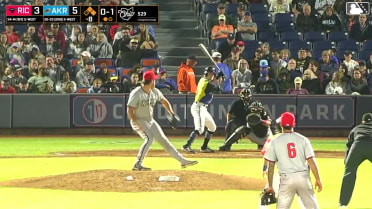Joe Lampe doubles (6) on a line drive to center fielder Bo Davidson. Alex Mooney scores. Wuilfredo Antunez to 3rd.