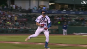 Damon Keith cranks a home run in the 6th 