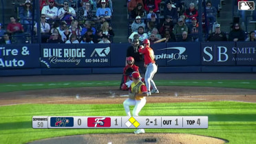 Sam Petersen triples (2) on a line drive to right fielder Austin Murr. Cayden Wallace scores. Leandro Pineda scores. Sam Petersen scores. Throwing error by second baseman Aroon Escobar.