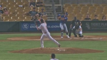 Jeff McNeil singles in his first Fall League at-bat