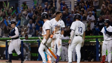 Druw Jones' Go-Ahead Inside-the-Park Homer is the Difference in 6-4 Win