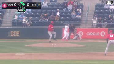 Jorge Ruiz triples (5) on a sharp line drive to right fielder David Calabrese. Capri Ortiz scores. Adrian Placencia scores.