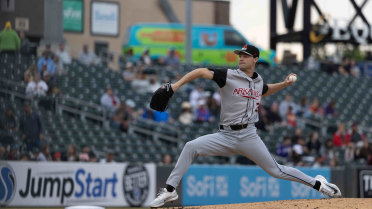 Anderson and Cali Propel Travs To Victory