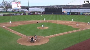 Braylon Payne singles on a line drive to right fielder Nolan Sailors. Josiah Ragsdale scores. Juan Baez to 3rd.