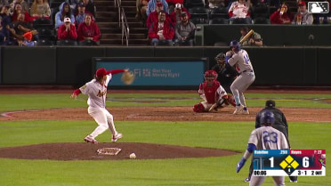 Elijah Hainline singles on a line drive to center fielder Chase Davis. Kendall George scores. Kyle Nevin scores. Zyhir Hope out at 3rd on the throw, center fielder Chase Davis to third baseman Noah Mendlinger.