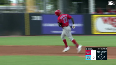 Raylin Heredia's three-run home run