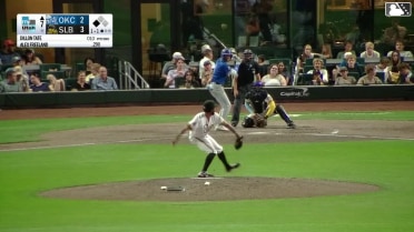 Alex Freeland singles on a line drive to right fielder Raudi Rodriguez. Eliezer Alfonzo scores.