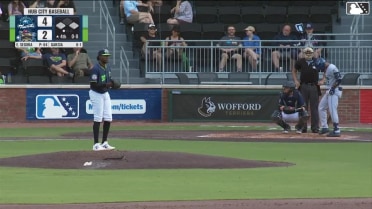 Jack Moss singles on a line drive to center fielder Paxton Kling. Kyle Walker scores. Alejandro Nunez to 3rd.
