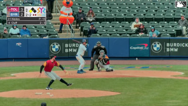 Jackson Cluff homers (2) on a fly ball to right field. Ji Hwan Bae scores.