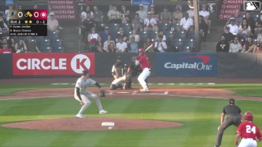 Bryce Chance singles on a ground ball to right fielder Jorge Ruiz. David Calabrese scores. Dariel Ramon to 3rd.