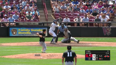 Tayden Hall grounds into a double play, second baseman Gunner Gouldsmith to shortstop Ali Camarillo to first baseman C.J. Pittaro. Luis Castillo out at 2nd. Tayden Hall out at 1st.