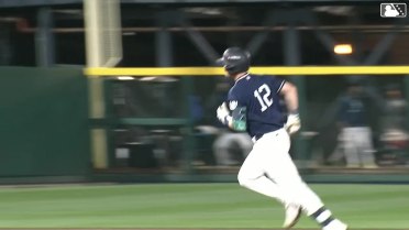 Blake Hunt hammers a walk-off three-run homer