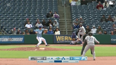 Alika Williams walks. Enmanuel Valdez scores. Davis Wendzel to 3rd. Tyler Callihan to 2nd.