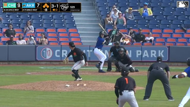 Jake Fox walks. Jaison Chourio scores. Ralphy Velazquez to 3rd. Alfonsin Rosario to 2nd.