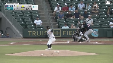 Agustín Ramírez homers (3) on a fly ball to left field. Rece Hinds scores.
