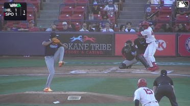 Robert Calaz homers (7) on a line drive to right field. Ethan Hedges scores. Tanner Thach scores.