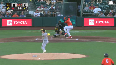 Daniel Susac homers (3) on a fly ball to left center field. Thomas Gavello scores. Nate Furman scores.
