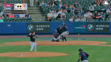 Ben Malgeri doubles (1) on a sharp line drive to right fielder Ryan Clifford. Tomás Nido scores.