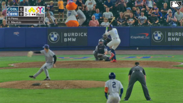 Ronny Mauricio walks. Zack Short scores. Vidal Bruján to 3rd. MJ Melendez to 2nd.