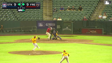 Cort MacDonald singles on a line drive to left fielder Max Durrington. Jack Natili scores. Juan Martinez to 2nd.