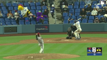 Alexis Liebano In play, run(s) to Jaron Elkins