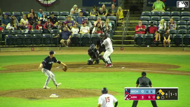 Michael Arroyo doubles (2) on a line drive to right fielder Kala'i Rosario. Nick Raposo scores. Bill Knight scores.